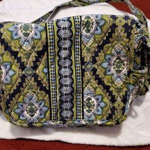 Vera Bradley messenger bag